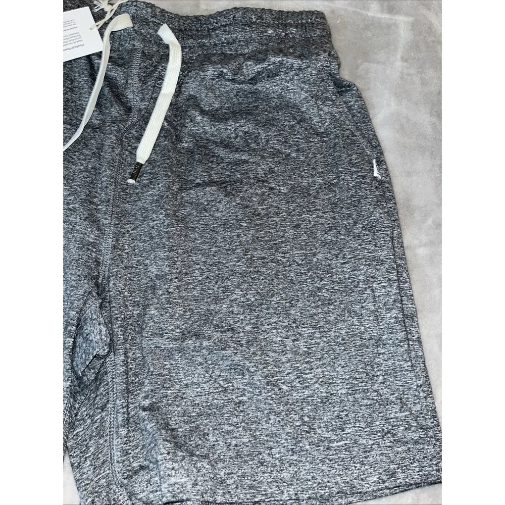FEAT Clothing new nwt